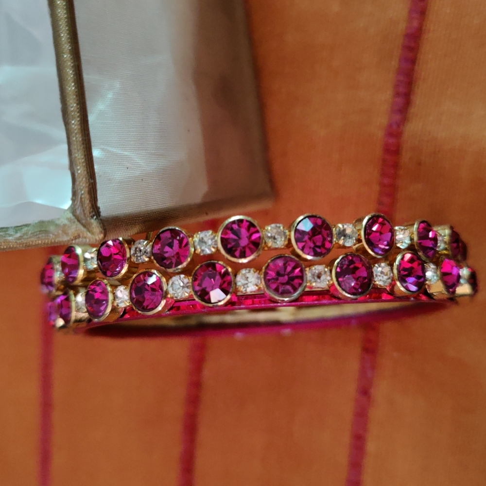 Bangles New - Picture 1 of 3